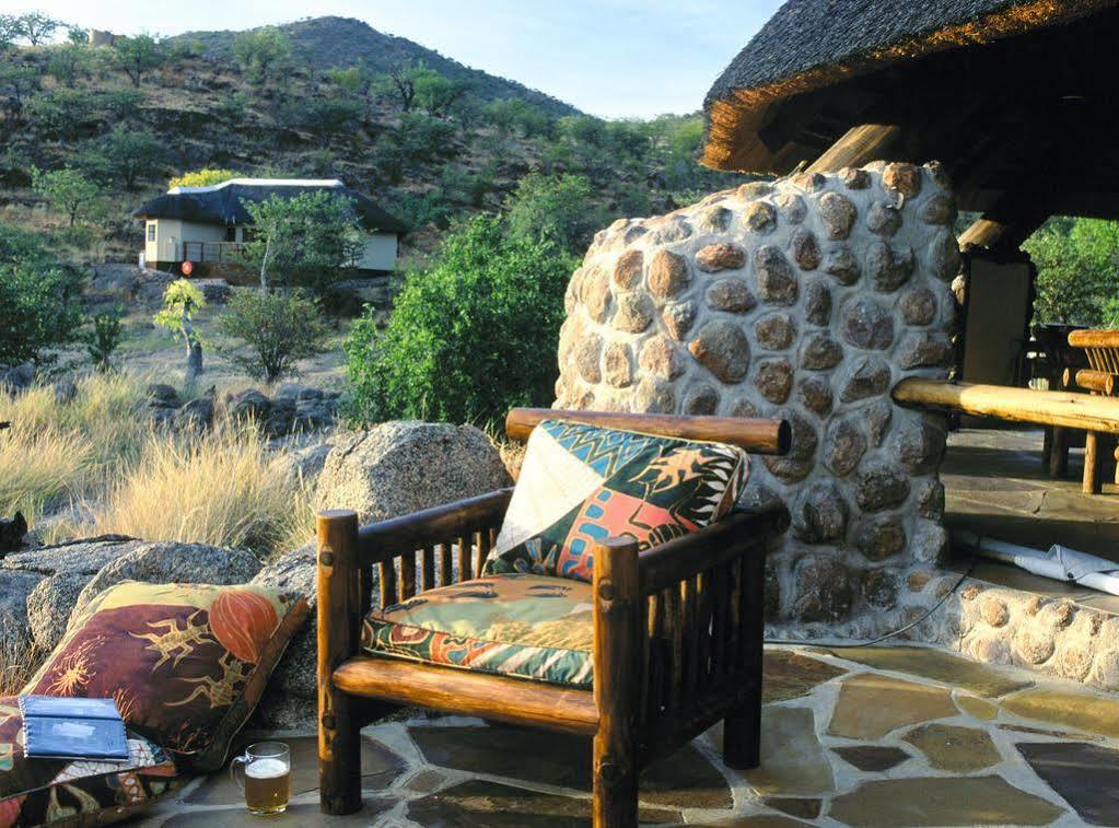 Huab Lodge Kamanjab Екстериор снимка